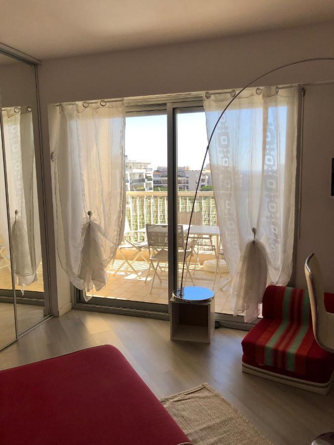 Charmant Studio A Cros De Cagnes المظهر الخارجي الصورة