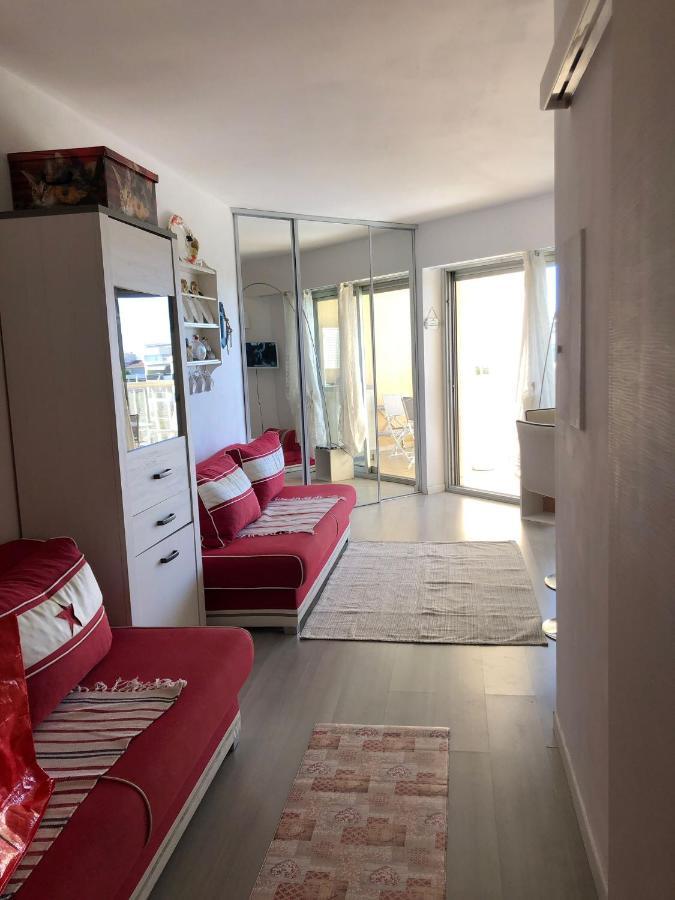 Charmant Studio A Cros De Cagnes المظهر الخارجي الصورة
